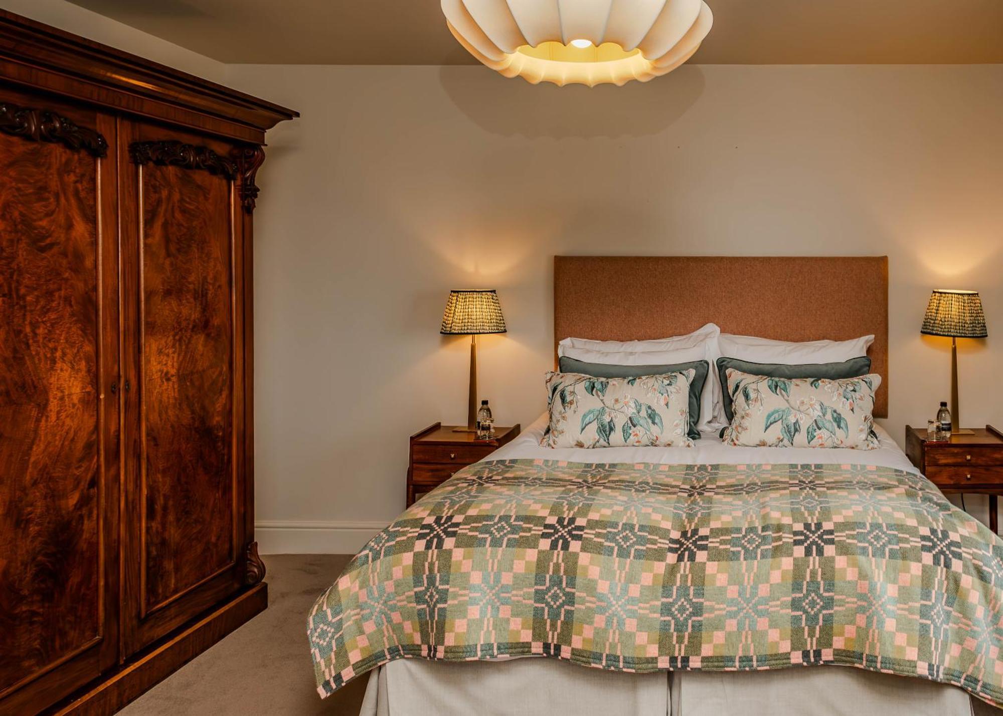 Hotel Victoria Robin Hood's Bay Εξωτερικό φωτογραφία