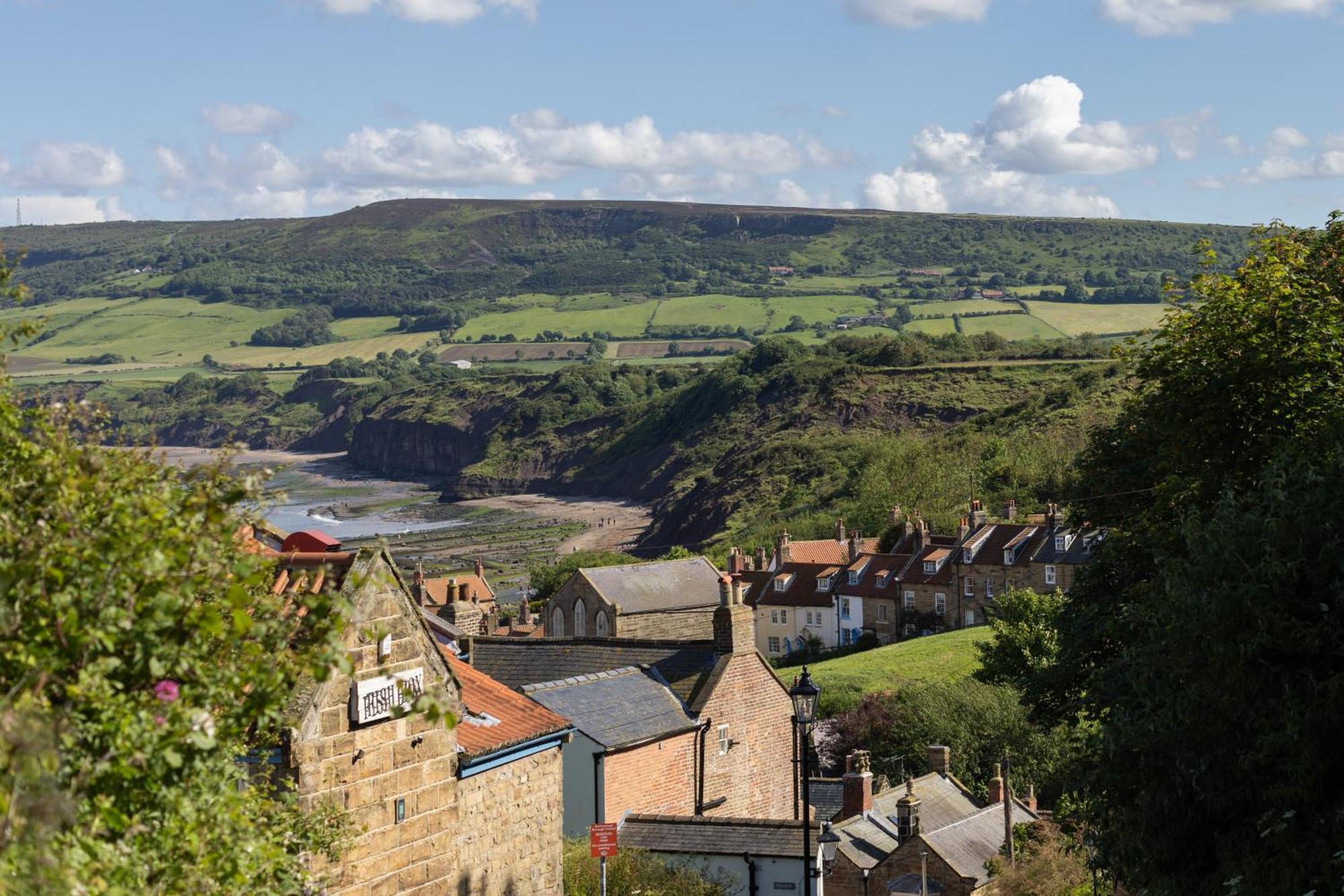 Hotel Victoria Robin Hood's Bay Εξωτερικό φωτογραφία