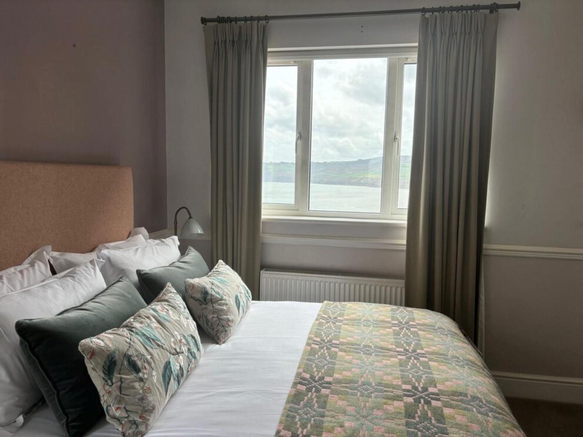 Hotel Victoria Robin Hood's Bay Εξωτερικό φωτογραφία