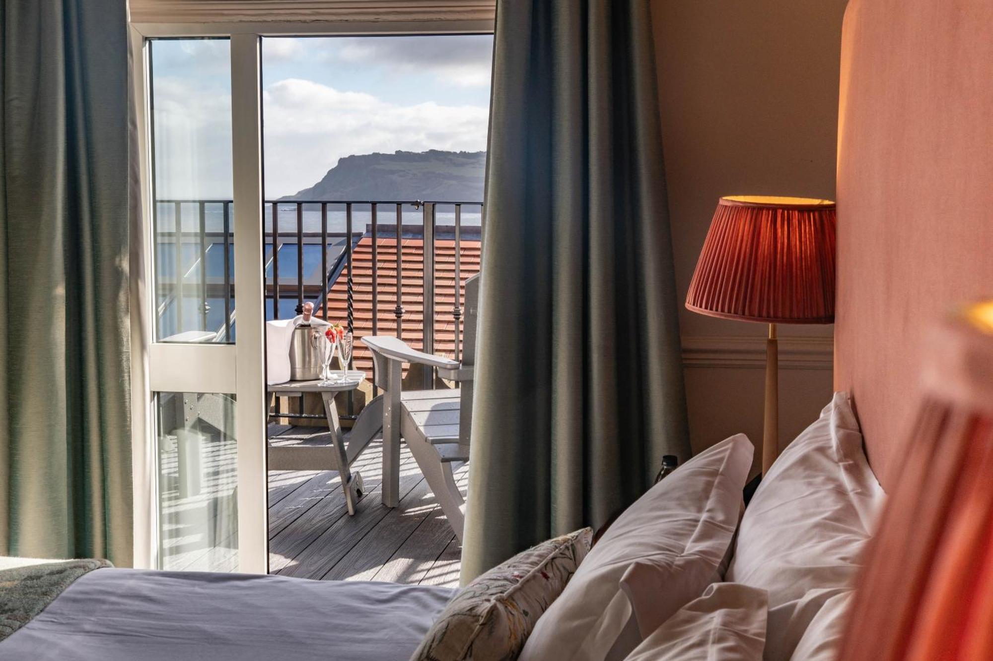Hotel Victoria Robin Hood's Bay Εξωτερικό φωτογραφία